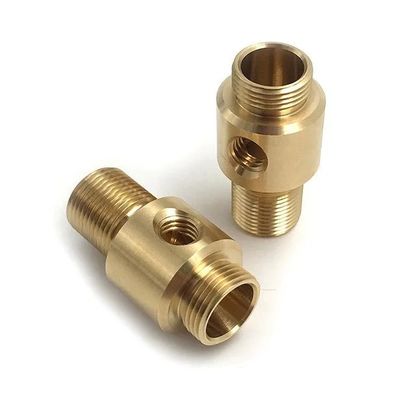Torsión y fresado CNC de alta precisión para perfiles de extrusión de disipadores de calor de metales endurecidos