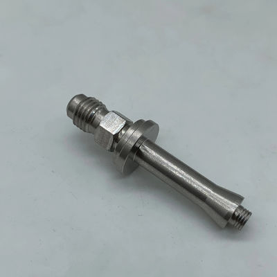 Capacidades del material de bronce Torsión y fresado CNC de precisión Instalación de repuesto Compuesto